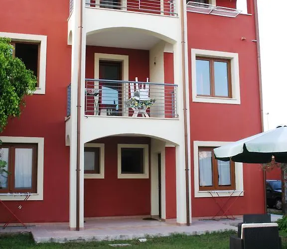 Entula Πανσιόν Àrbatax